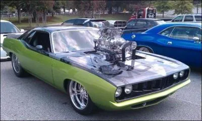 Quelle est cette voiture ?