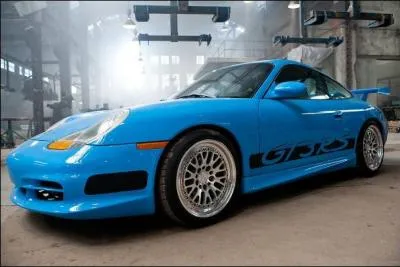 Quelle est cette voiture ?