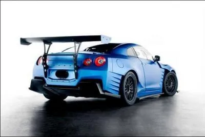 Quelle est cette voiture ?