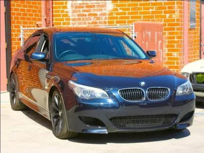 Quelle est cette voiture ?