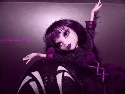 Comment s'appelle-t-elle ?