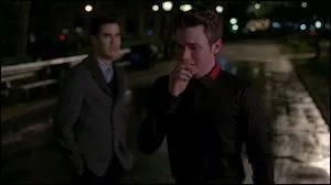 Que chantent Rachel, Finn, Blaine et Kurt lorsque Blaine avoue avoir trompé Kurt et que Rachel dit avoir embrassé Brody ?