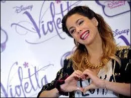 Les deux prétendants de Violetta s'appellent :