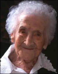 Jeanne Calment est décédée à Arles le 4 août 1997 à l'âge de 124 ans.