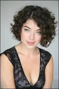 Depuis quand Lili r&eacute;p&egrave;te-t-elle deux fois ses dires ?