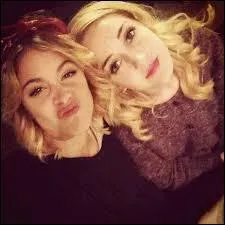 Comment s'appelle la mère de Ludmila qui fera son apparition dans la saison 3 ?