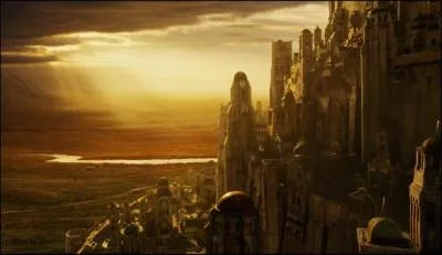 Combien de niveaux comporte Minas Tirith ?
