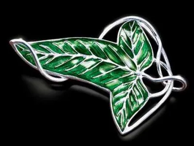 Pourquoi Aragorn dit-il "Les feuilles de la Lorien ne tombent jamais sans raison" ?