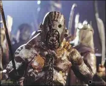 Un Uruk Hai est un croisement entre ?