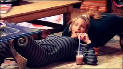 Quelle actrice s'est vu proposer le rôle de Phoebe mais a refusé ?