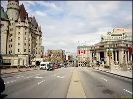 Le Canada a comme capitale :