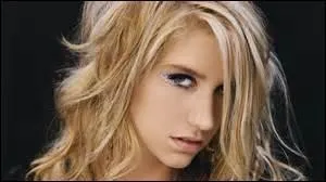 Qui est cette chanteuse ?