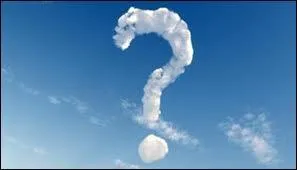 Mes parents sont tous les deux moldus. Le jour de mes 11 ans, je reçois une lettre d'une école appelée Poudlard qui m'apprend que je suis une sorcière. J'ai été envoyée à Gryffondor et je suis toujours première de la classe. Qui suis-je ?