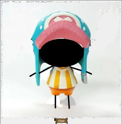 A qui cette tenue appartient-elle ?