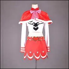 A qui cette tenue appartient-elle ?