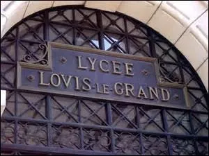 Il a étudié au lycée Louis le Grand. Qui cela peut-il bien être ?