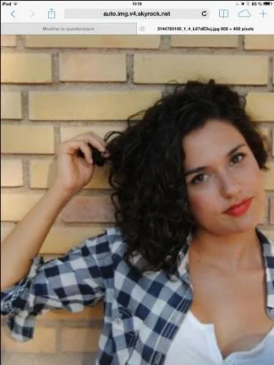 Qui est cette fille ?