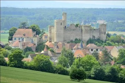 Quel département ne touche pas celui de l'Allier ?
