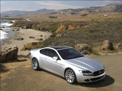 Comment se nomme cette voiture ?