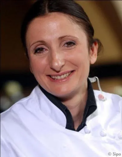 Quelle a t la premire femme franaise  obtenir 3 toiles au guide Michelin depuis les annes 50 ?