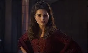 A-t-elle un petit copain ?