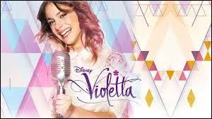 Violetta chante en :