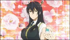 C'est une sorcière dans le manga 'Witchcraft Works'. Sa mère est la présidente de l'école Kazane. Elle est la fille la plus populaire de cette école. C'est le personnage principal féminin du manga. Qui est-ce ?