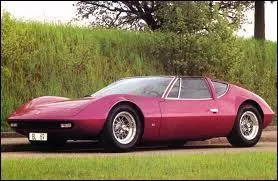 Cette voiture, trs rare (2 exemplaires), se nomme ...