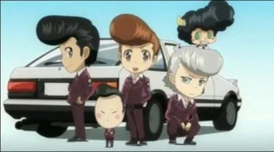 Ça y est ! Le boss Vongola arrive ! Tiens, c'est bizarre ; pour l'occasion, lui et sa bande se sont coiffés différemment. Ils ont une coupe...