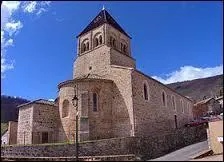 Pour finir, nous nous rendons à Vauxrenard. Village Rhodanien, il se situe en région ...