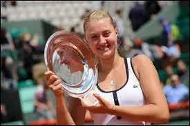 Jeune espoir du tennis français :
