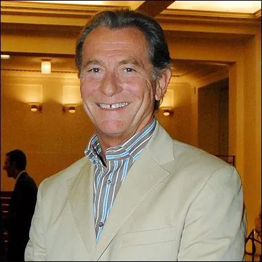 Après un court passage de janvier 1985 à 1986 , William Leymergie anime "Télématin" avec bonheur depuis :