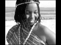 Bon vivant, mais aussi trs grand pote, il a crit de trs belles chansons, comme 'Lily' par exemple.