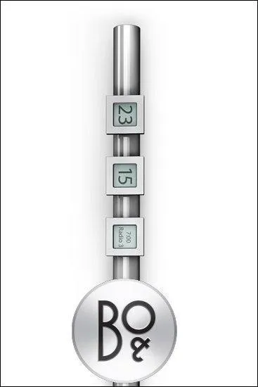 Un matériel parfois fragile mais chef de file du fameux « design scandinave » éblouissant d'inventivité. Ici, un radio-réveil-télécommande : de quelle marque ?