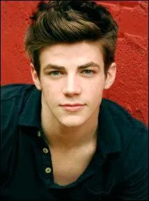 Qui est cet homme qui veut ramener Blaine Anderson aux Warblers ?