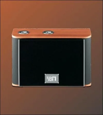 Après McIntosh, voici une autre marque mondialement connue. Mais quel est cet engin ?