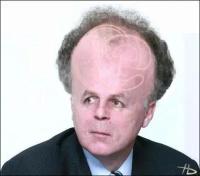 Il a la grosse tête et fait souvent le boulevard.