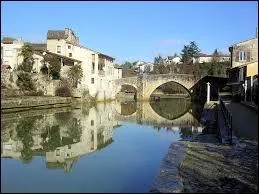 Nous sommes à Buzet-sur-Baïse, commune aquitaine située dans le département ...