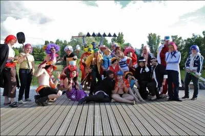 Pour finir ; tout le monde est là ! Qui est à côté de Shanks ?