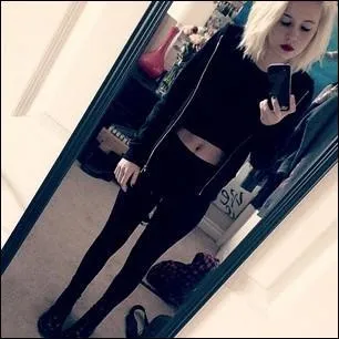 J'ai oublié une question importante : Quel est son surnom ?