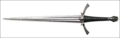 Quel est le nom donné aux lames des Nazgul ?