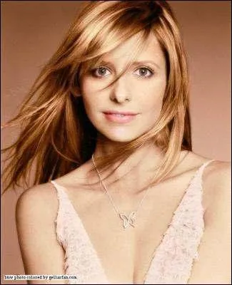 [La boule de Thésulah] Que dit Buffy à Jenny ?