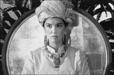 Connaissez-vous Mary Baker dite la princesse Caraboo ? Elle finira sa vie en Angleterre comme vendeuse de ventouses à l'hôpital de Bristol. Mais elle a été très connue pour des « affirmations » plus que « bizarres », dirons-nous. A vous de trouver l'affirmation FAUSSE !