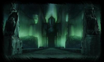 Quelle forteresse Frodon, Sam et Gollum surplombent-ils lorsqu'ils empruntent l'escalier secret ?