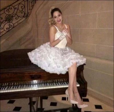 Préfère-t-elle la montagne ou la mer ?