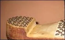 Il est bijoutier sur le genou, pour un métier décrié, cette expression rétablit la popularité.