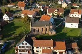 Voici le village lorrain de Baerenthal vu du ciel. D'après-vous, dans quel département se situe-t-il ?