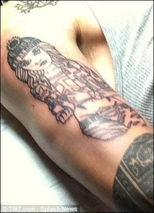 Quel est le prénom de la petite ami de Zayn ?