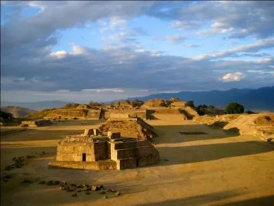 Dans quel pays pourrez-vous découvrir l'ancienne cité de Monte Alban ?