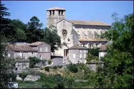 Je vous emmène à Montpezat-de-Quercy, village Tarn-et-Garonnais situé en régin ...